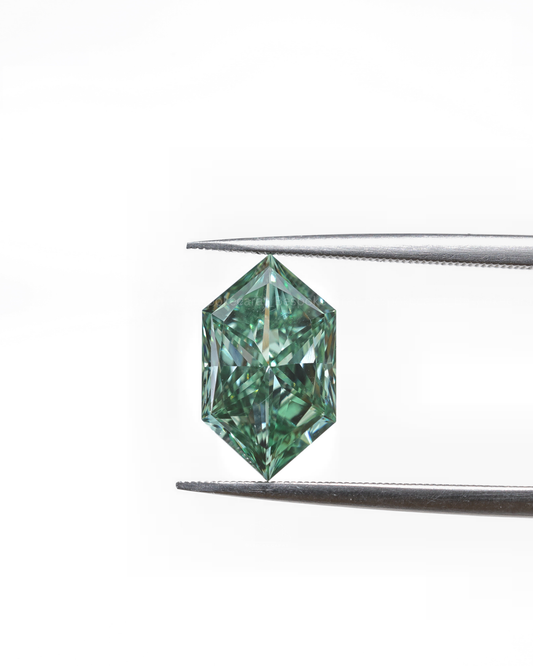 Dutch Marquise Vivid Green Lab-Grown Diamond